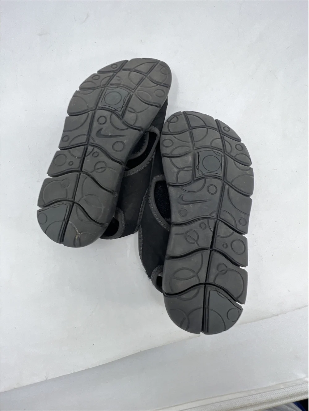 Lot of 6 pairs of kids youth sandals flip flops slides NIKE size 13 1Y 6Y & more